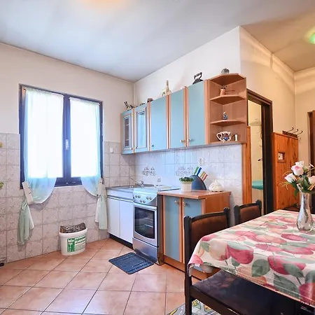Appartamento Countryside Nika Cabrunici